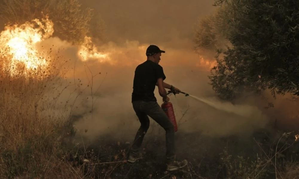 Φωτιές: Έτοιμη να ανταποκριθεί σε αίτημα της Ελλάδας για βοήθεια η Βαυαρία